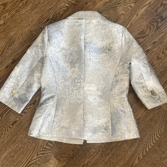 CAbi chalet silver and cream blazer - Picture 4 of 5